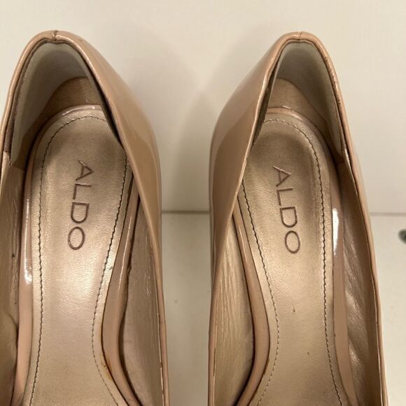 Aldo Beige 5” Heel 1.5” lift size 41 EU or 10 CA pump - Picture 3 of 8